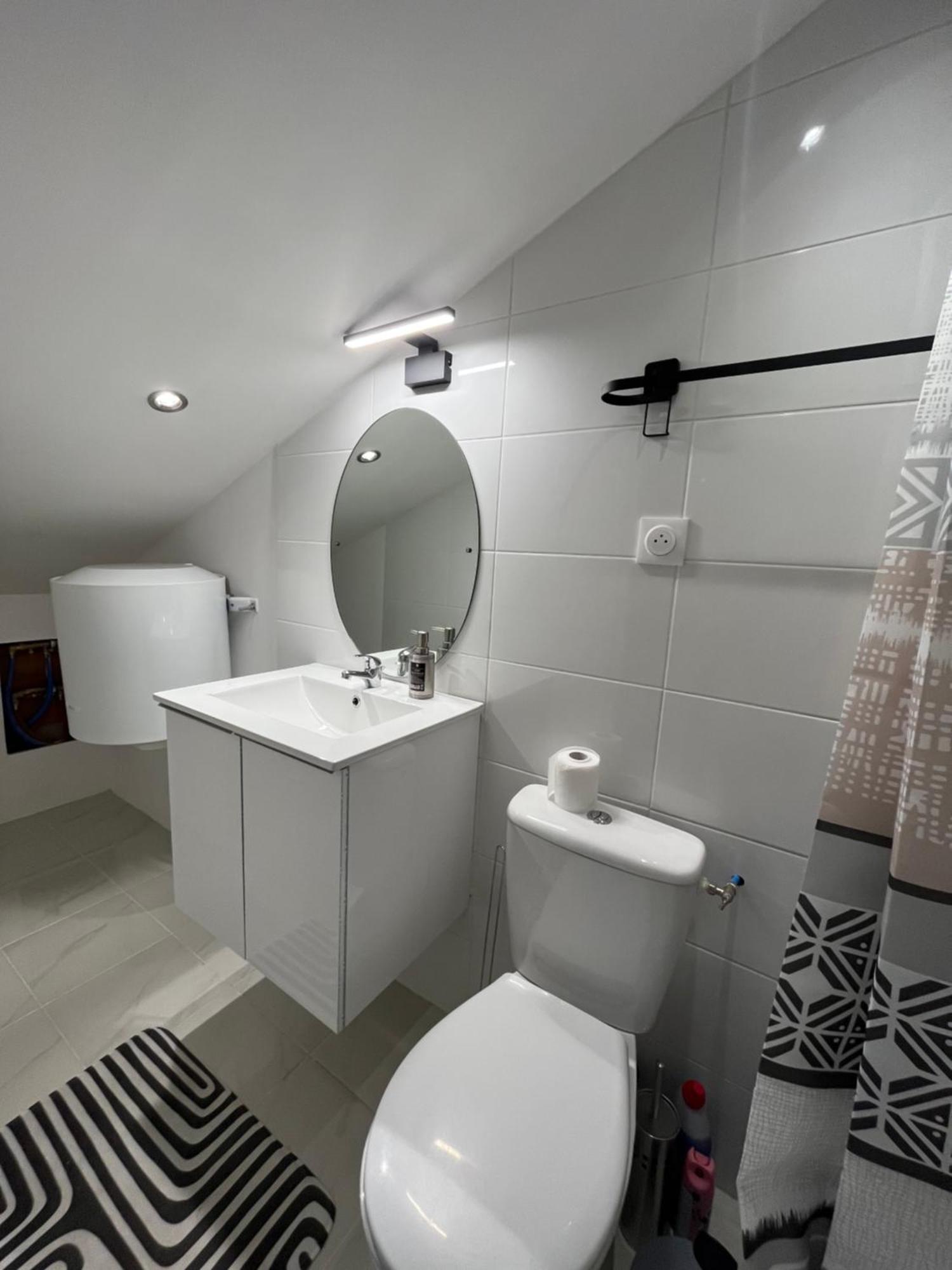 Alta Apartment Bourg-les-Valence Exterior photo