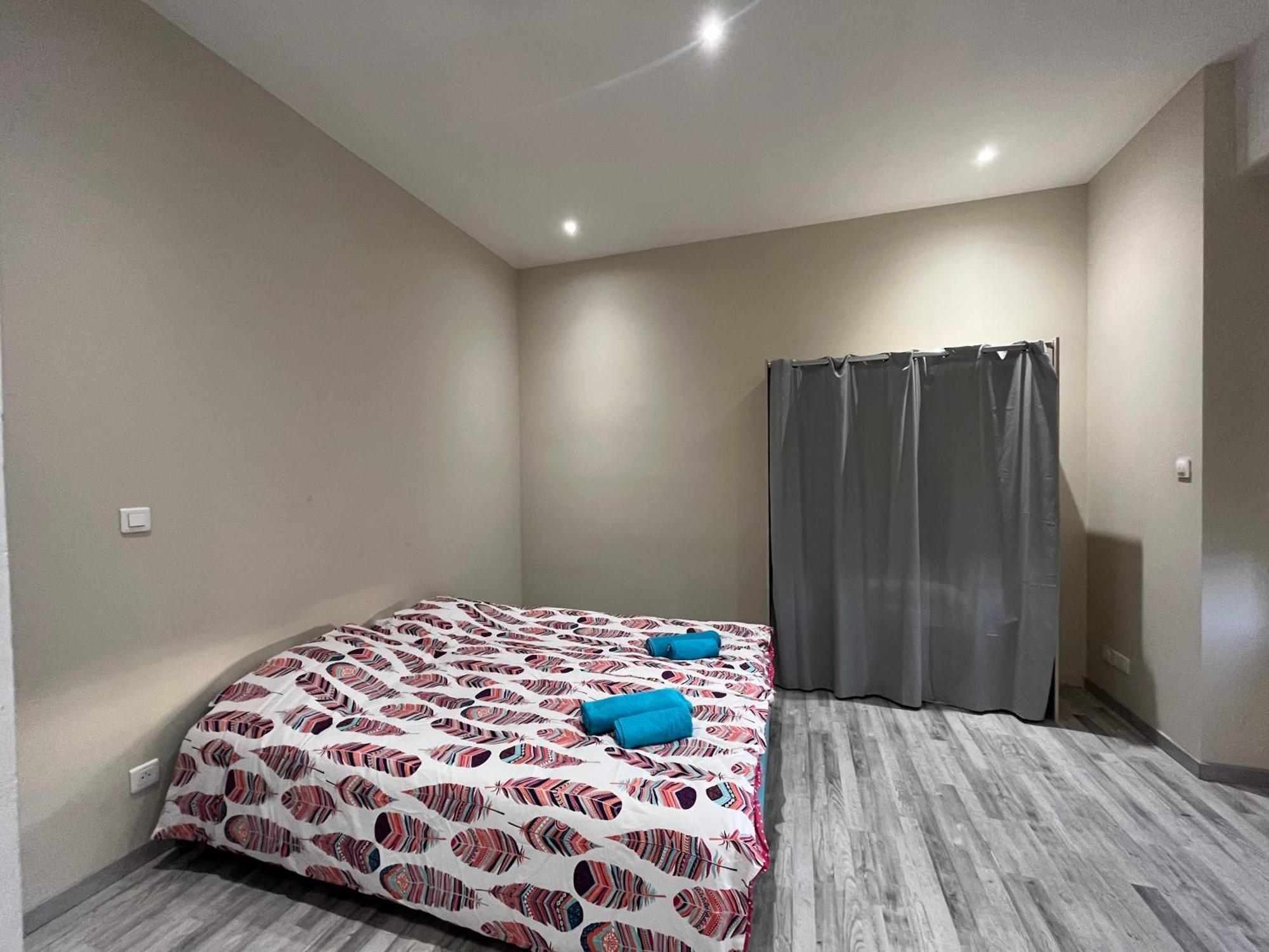 Alta Apartment Bourg-les-Valence Exterior photo