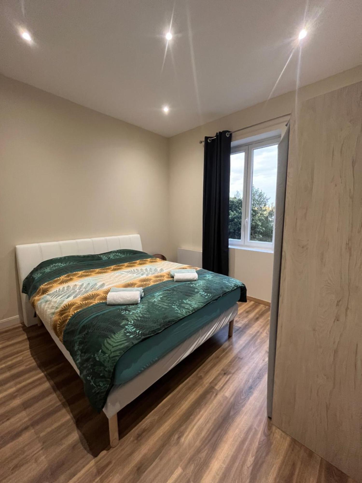 Alta Apartment Bourg-les-Valence Exterior photo