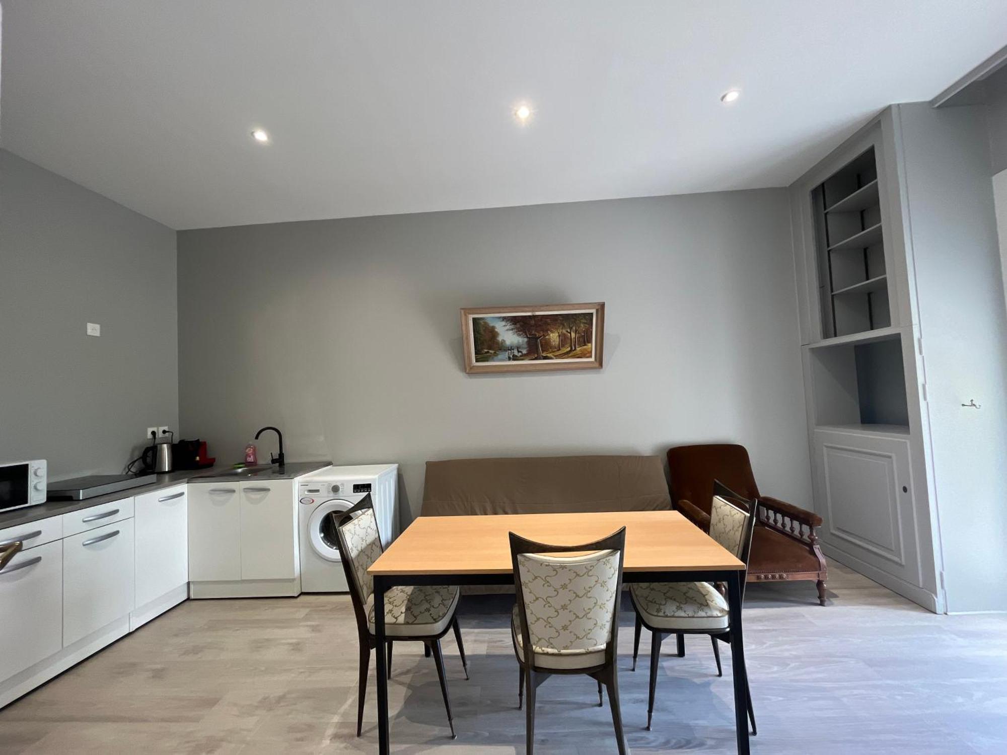 Alta Apartment Bourg-les-Valence Exterior photo