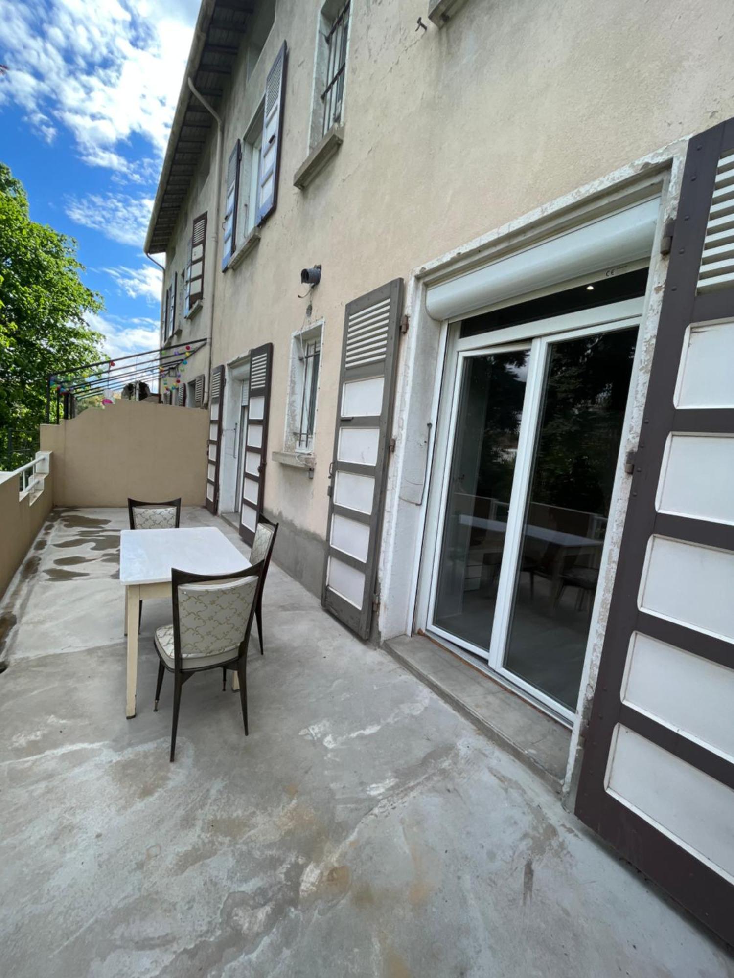 Alta Apartment Bourg-les-Valence Exterior photo